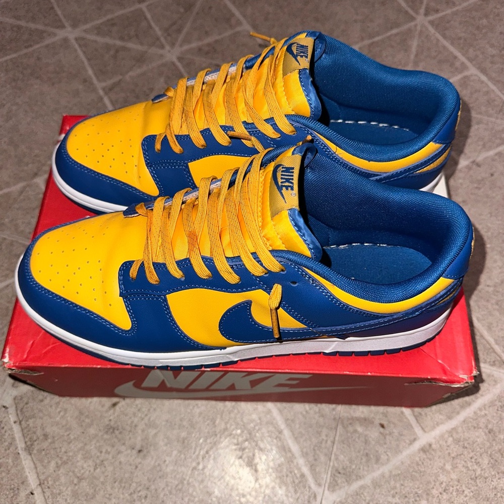 Nike Dunk Low UCLA